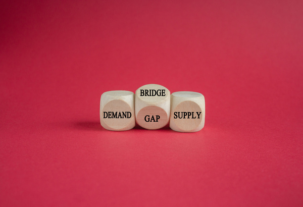 2025 Real Estate Market Trends: What Buyers and Sellers Need to Know
